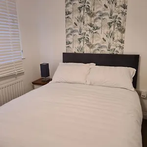 https://the-ravens-middlesbrough.yorkshirehotels.net