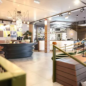 Arte Stadthalle Ξενοδοχείο